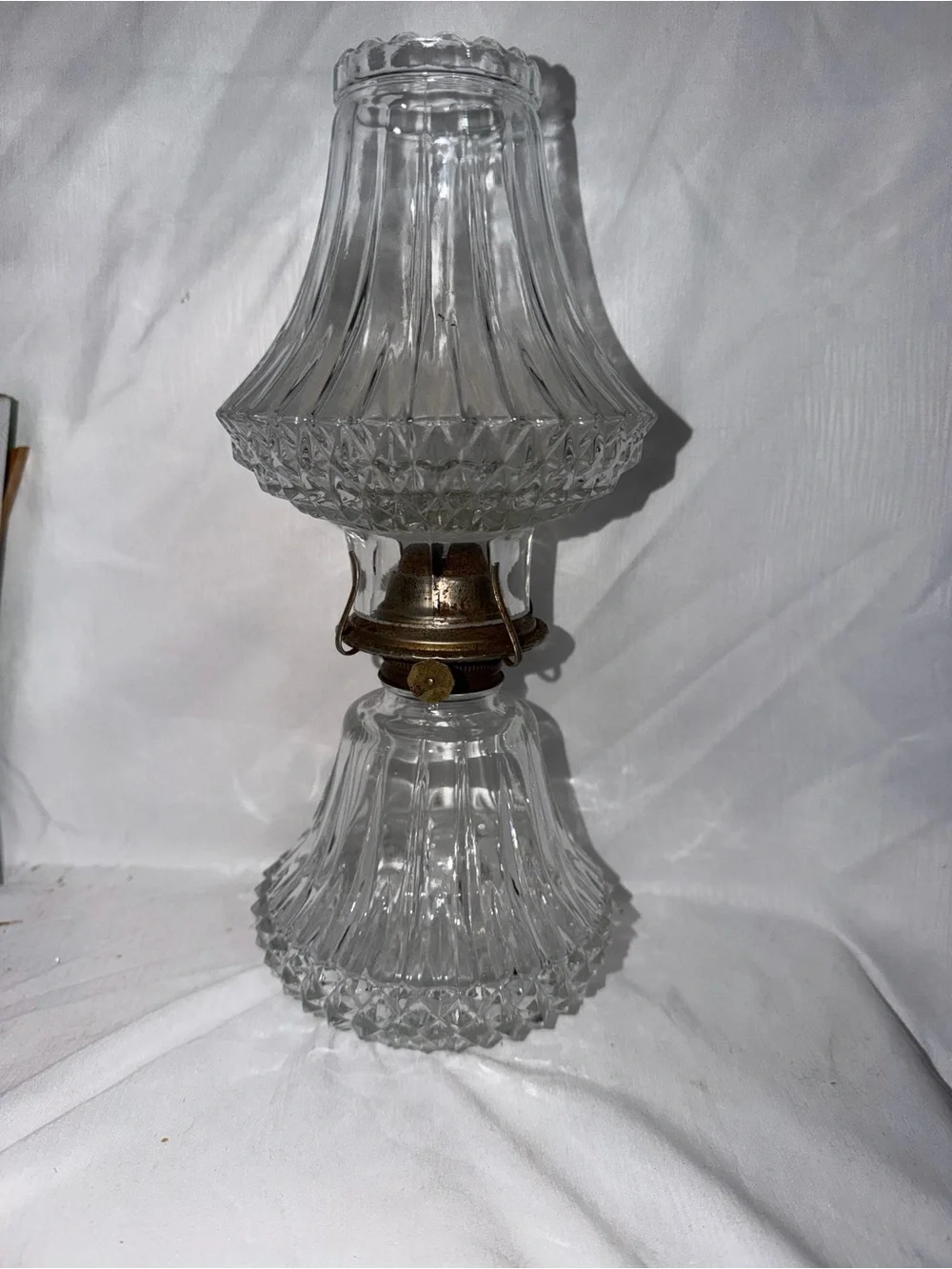 classic clear glass oil lamp